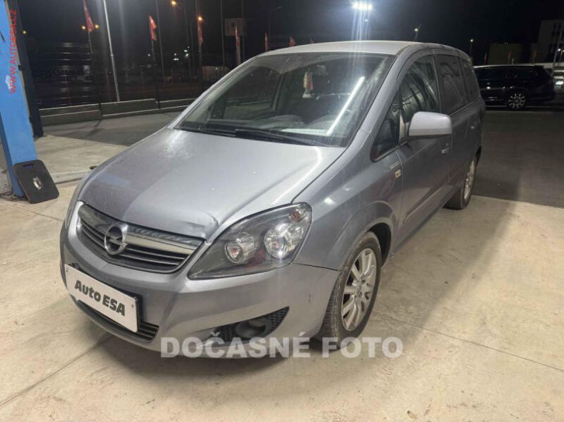 Opel Zafira - hlavní foto