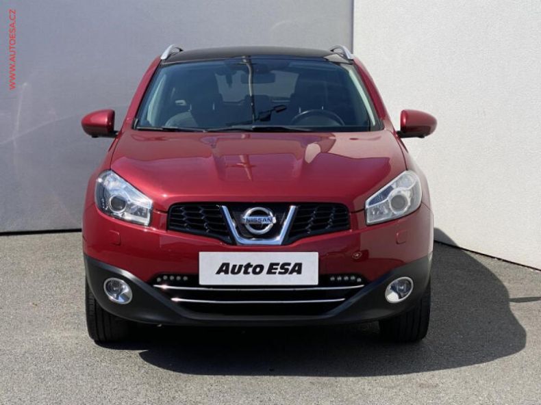 Nissan Qashqai - hlavní fotka
