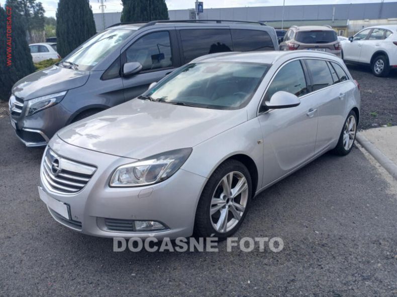 Opel Insignia - hlavní fotka inzerátu