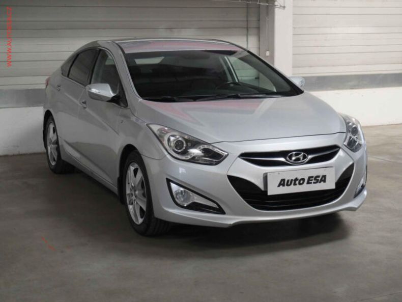 Hyundai i40 - hlavní foto
