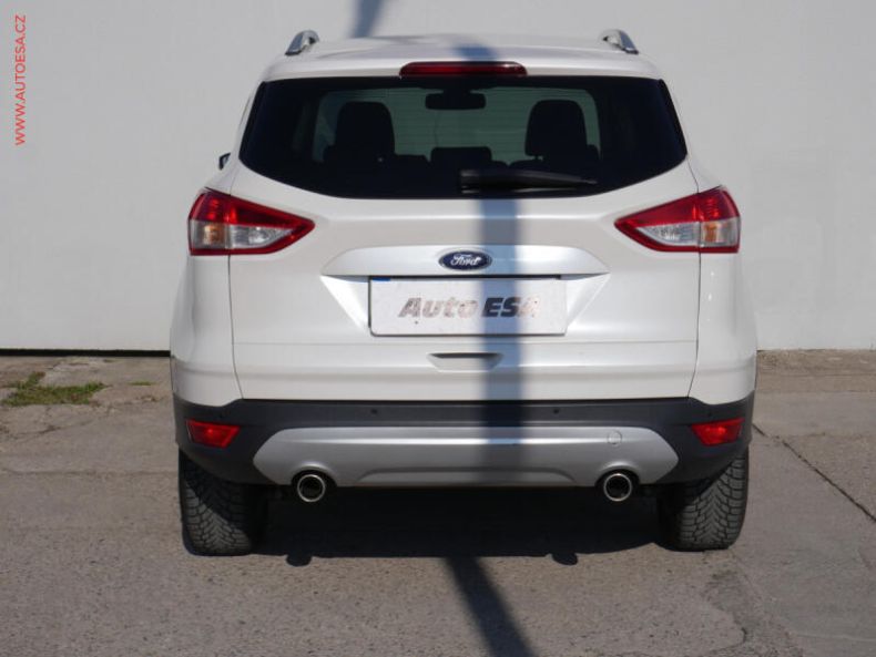 Ford Kuga - hlavní fotka