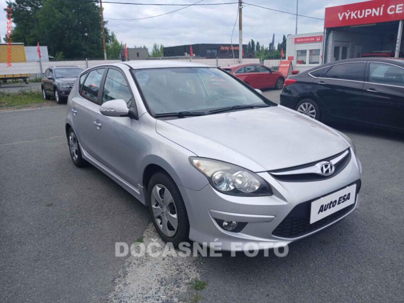 Hyundai i30 - hlavní fotka inzerátu