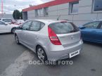 Hyundai i30 - fotka číslo 1