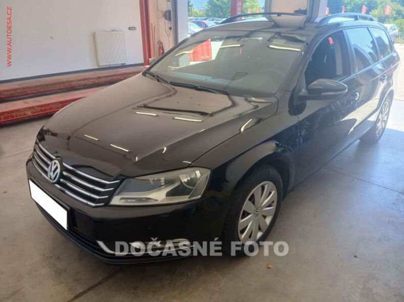 Volkswagen Passat - hlavní fotka inzerátu