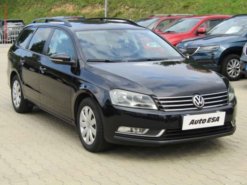 Volkswagen Passat - hlavní foto
