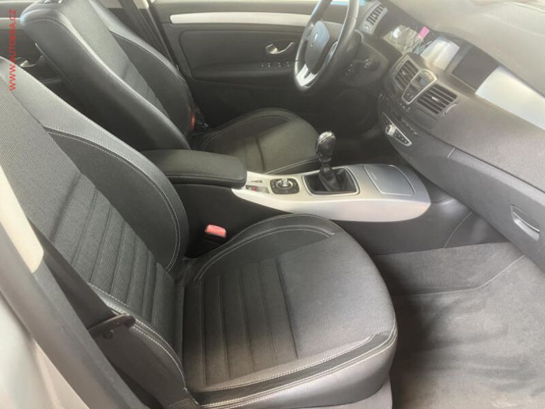 Renault Laguna - hlavní fotka