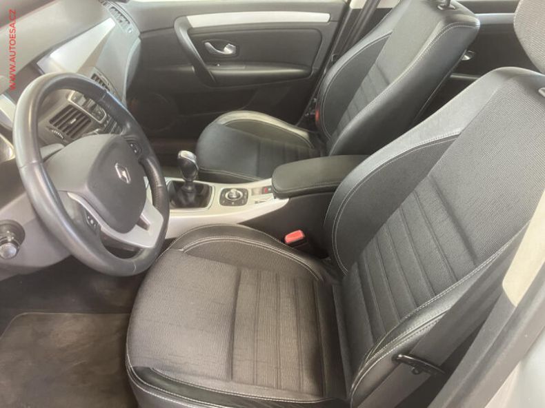 Renault Laguna - hlavní fotka