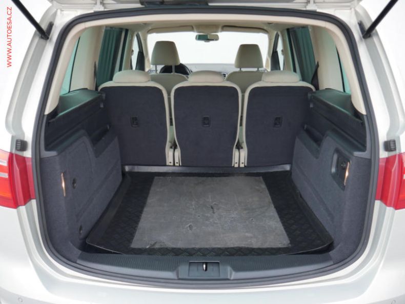 Seat Alhambra - hlavní fotka