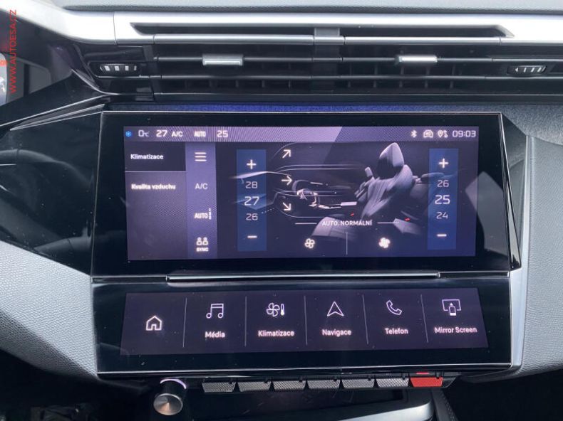 Peugeot 308 - hlavní fotka