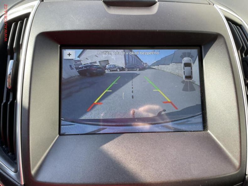 Ford S-MAX - hlavní fotka