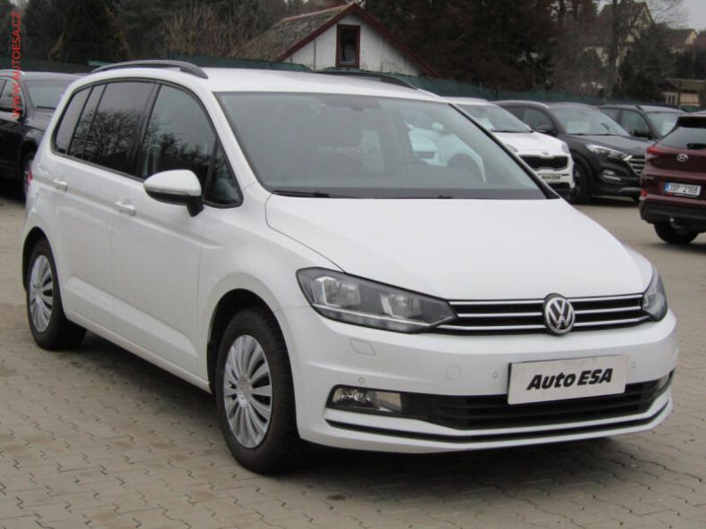 Volkswagen Touran - hlavní fotka inzerátu