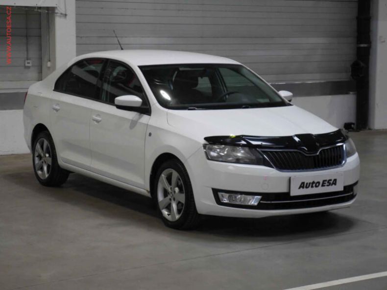 Škoda Rapid - hlavní foto