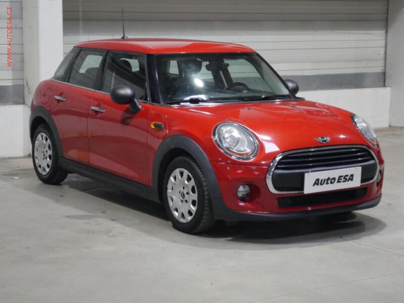 Mini One - hlavní foto