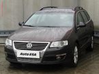 Volkswagen Passat - fotka číslo 2