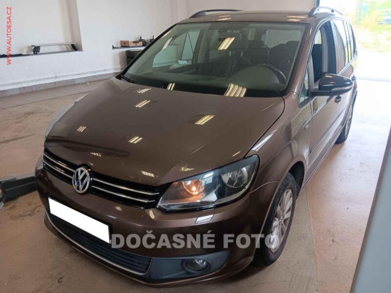 Volkswagen Touran - hlavní foto