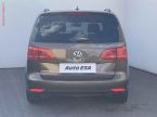 Volkswagen Touran - fotka číslo 4