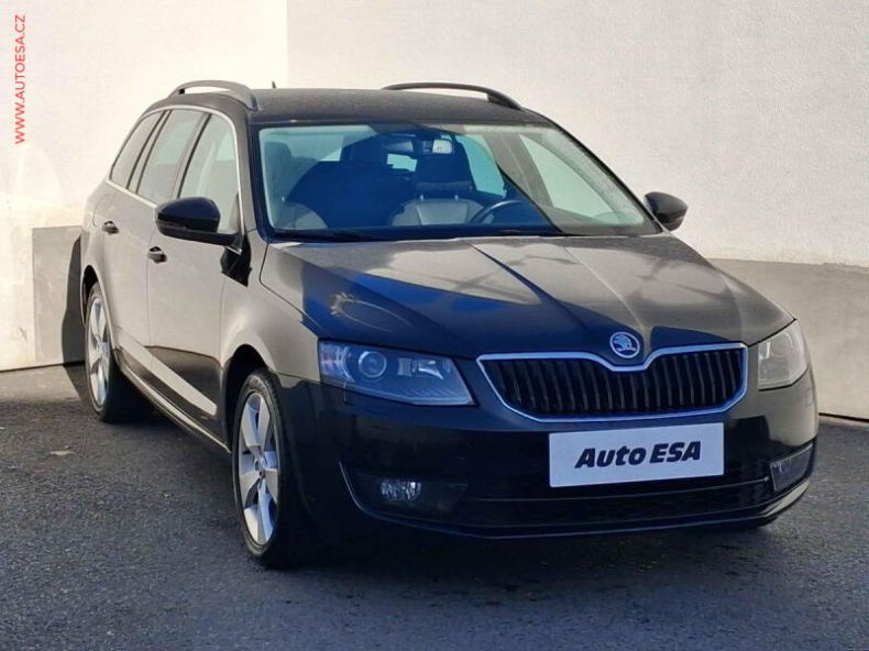 Škoda Octavia - hlavní fotka