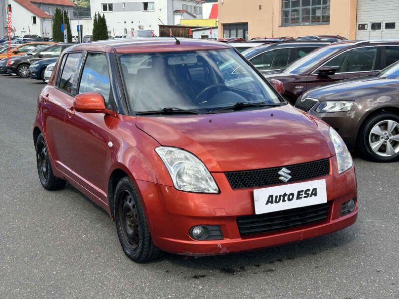 Suzuki Swift - hlavní foto