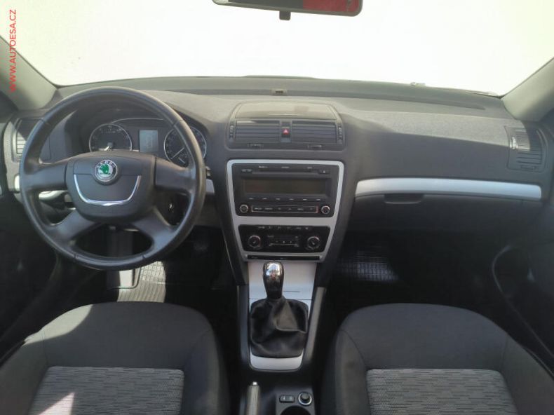 Škoda Octavia - hlavní fotka