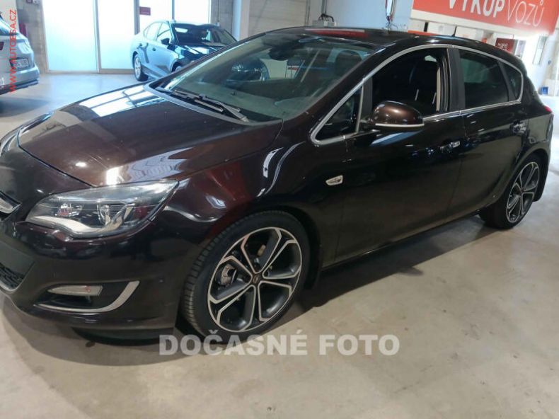 Opel Astra - hlavní fotka inzerátu