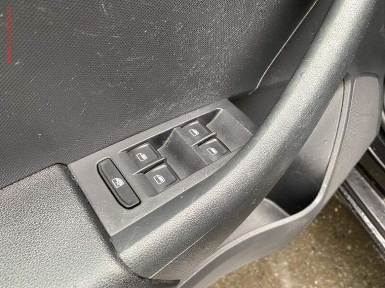 Škoda Rapid - hlavní fotka