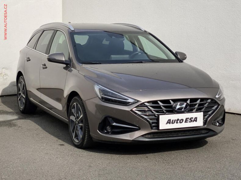 Hyundai i30 - hlavní foto