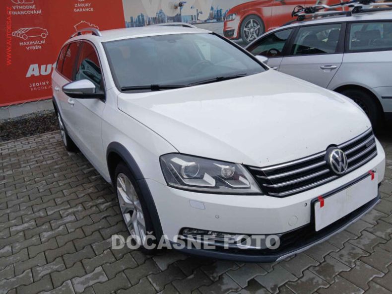 Volkswagen Passat - hlavní fotka inzerátu