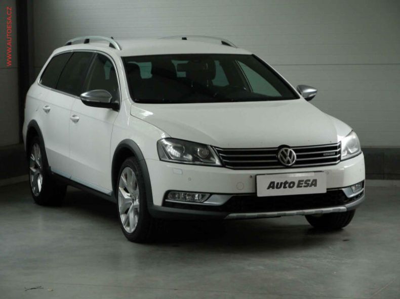 Volkswagen Passat - hlavní fotka inzerátu