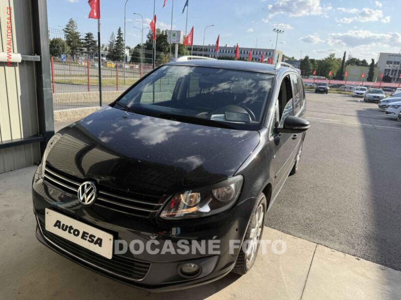 Volkswagen Touran - hlavní fotka inzerátu