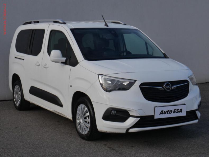 Opel Combo - hlavní foto