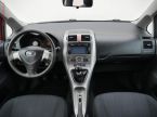 Toyota Auris - fotka číslo 7