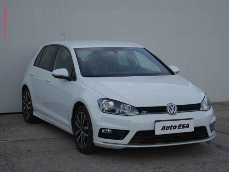 Volkswagen Golf - hlavní fotka inzerátu