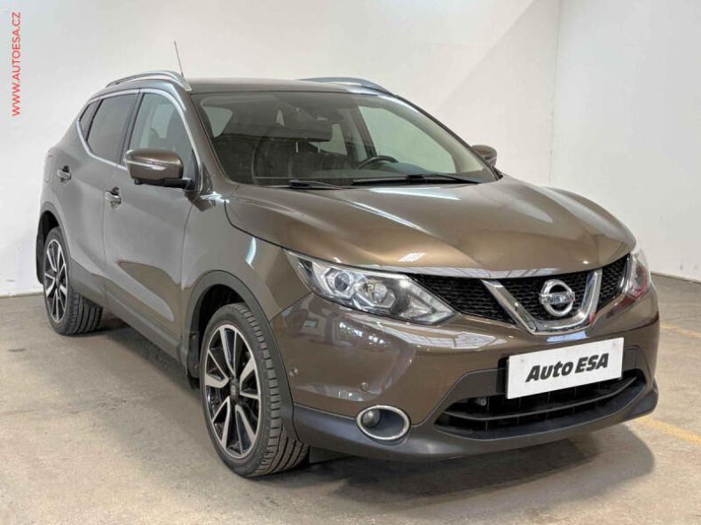 Nissan Qashqai - hlavní fotka inzerátu