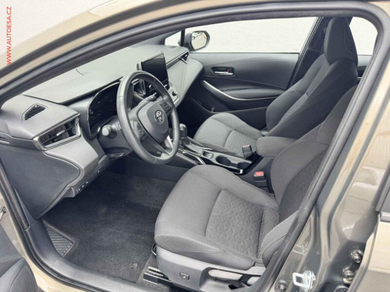Toyota Corolla - hlavní fotka