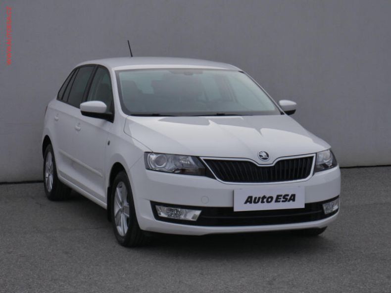 Škoda Rapid - hlavní foto