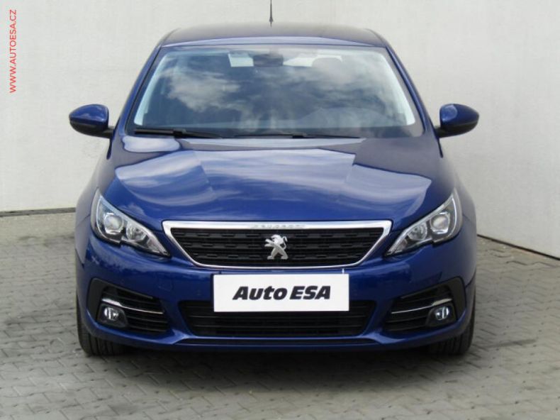 Peugeot 308 - hlavní fotka