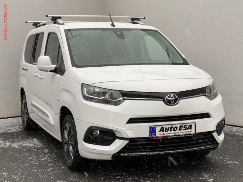 Toyota ProAce City Verso - hlavní foto