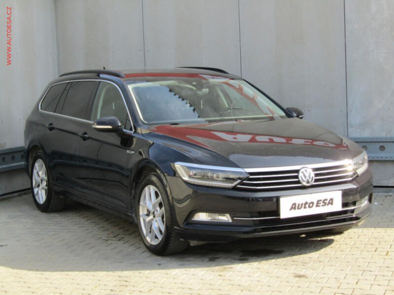 Volkswagen Passat - hlavní fotka inzerátu
