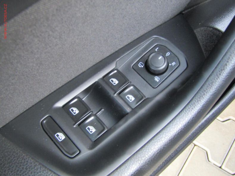 Volkswagen Passat - hlavní fotka