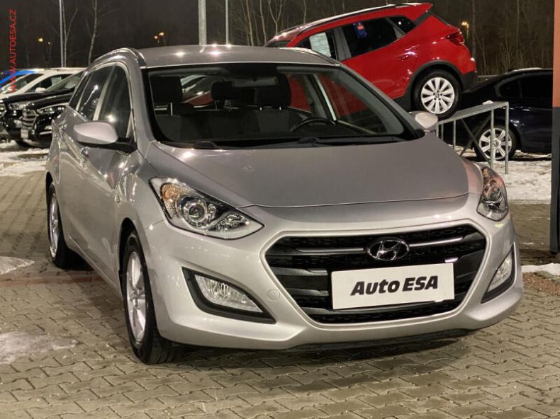 Hyundai i30 - hlavní fotka inzerátu