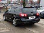 Volkswagen Passat - fotka číslo 5