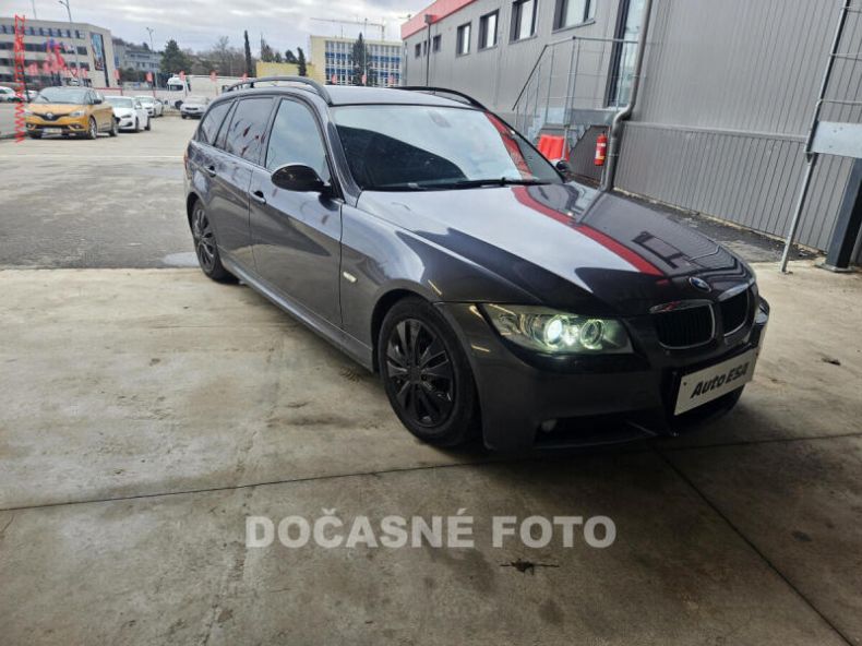 BMW Řada 3 - hlavní fotka