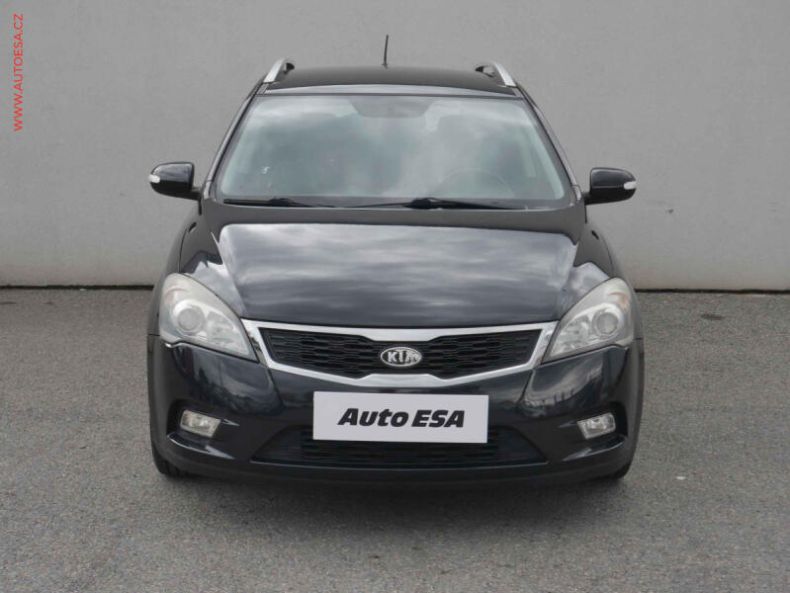 Kia Cee'd - hlavní fotka