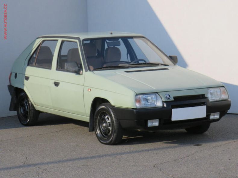 Škoda Favorit - hlavní foto