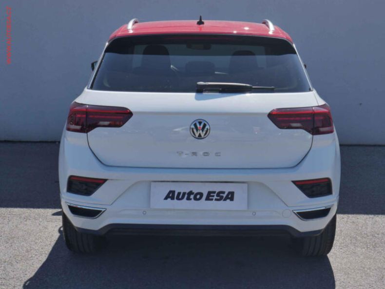 Volkswagen T-Roc - hlavní fotka