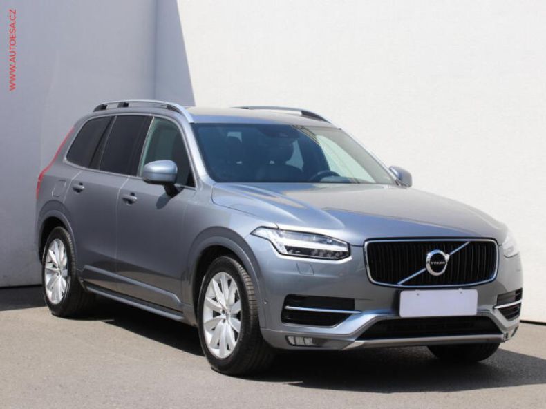 Volvo XC90 - hlavní foto