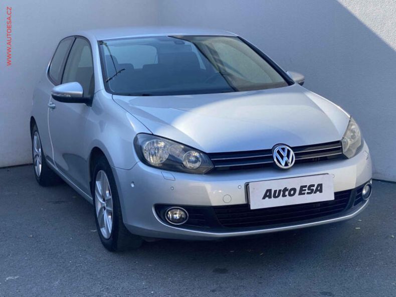 Volkswagen Golf - hlavní fotka inzerátu