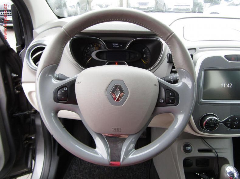 Renault Captur - hlavní fotka