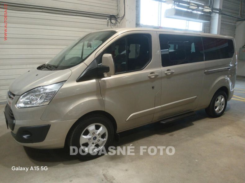 Ford Tourneo - hlavní foto