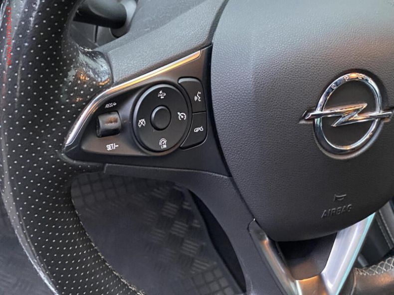 Opel Astra - hlavní fotka